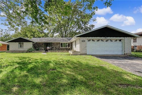 4703 Stonehedge St, Dayton, OH, 45426-2105 | Card Image