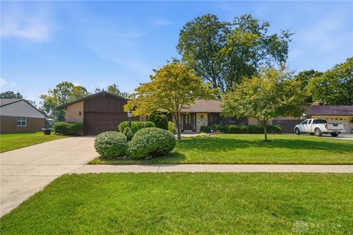 2276 Rahn Rd, Kettering, OH, 45440-2561 | Card Image
