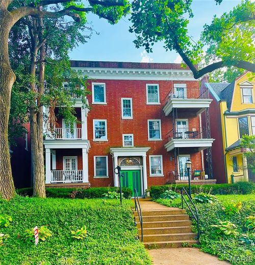 apt-2e-4530 Mcpherson Ave, Saint Louis, MO, 63108-1957 | Card Image