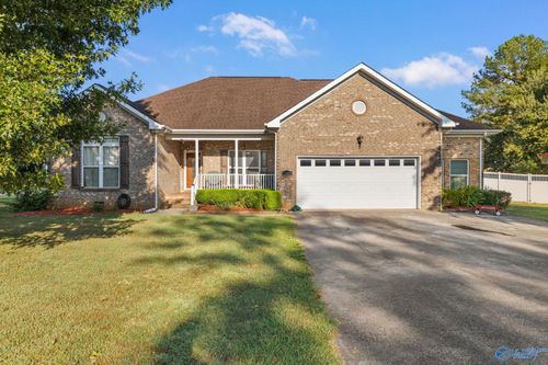 11228 Stewart Rd, Tanner, AL, 35671-3662 | Card Image