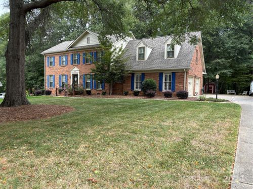 8908 Carleto Court, Charlotte, NC, 28214 | Card Image