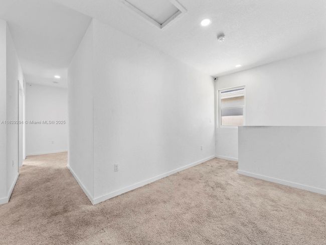 619 Ne 5 Th St, House other with 5 bedrooms, 3 bathrooms and null parking in Florida City FL | Image 26