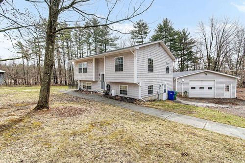 194 Fontaine Dr, Milton, VT, 05468-4256 | Card Image