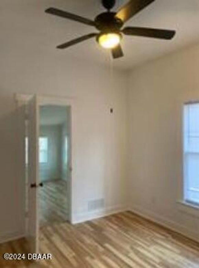 OFFICE SPACE | Image 11