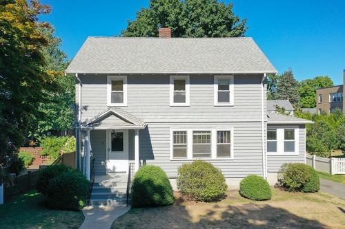 15-15 Ledyard St, Wellesley, MA, 02481-1607 | Card Image