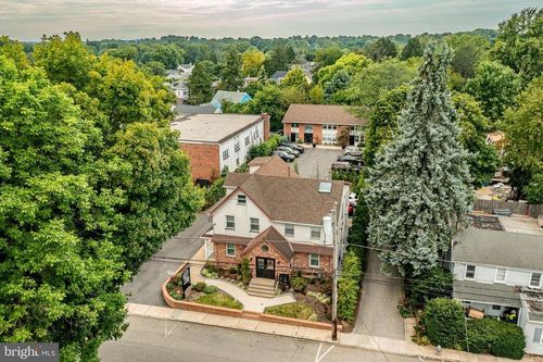136 Garrett Ave, BRYN MAWR, PA, 19010-1359 | Card Image