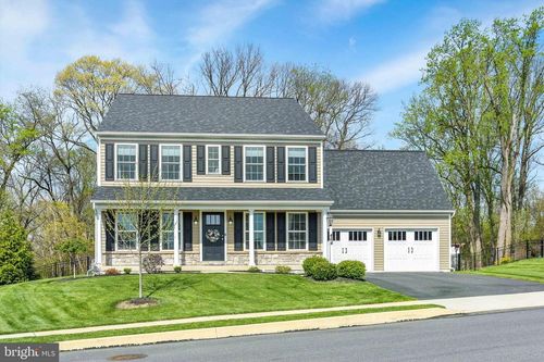 464 Apple Hollow Rd, MECHANICSBURG, PA, 17055-8858 | Card Image