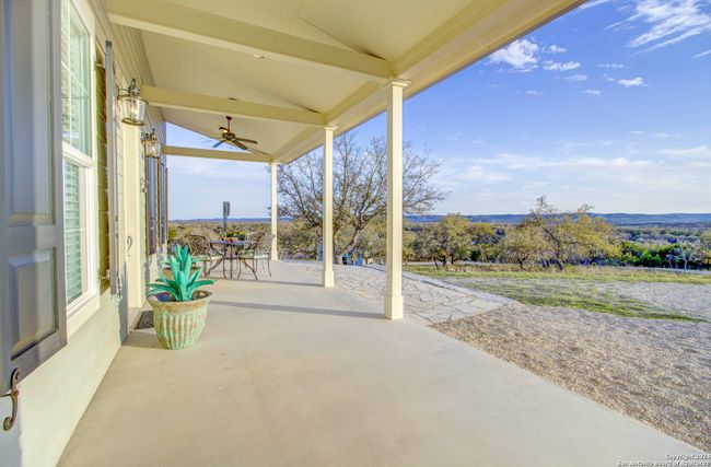 1259 Benton Creek Rd, House other with 2 bedrooms, 3 bathrooms and null parking in Medina TX | Image 37