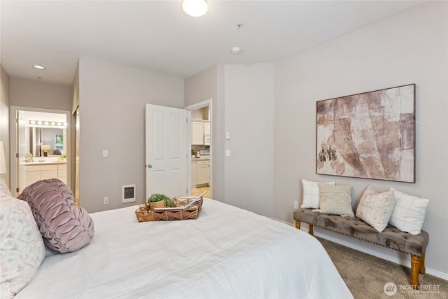 B10 - 2147 Hammond Ave, Condo with 2 bedrooms, 2 bathrooms and null parking in Dupont WA | Image 17