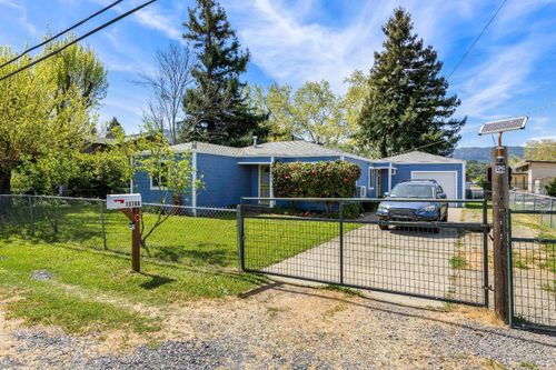 13780 Mountain House Road, Hopland, CA, 95449 | Card Image