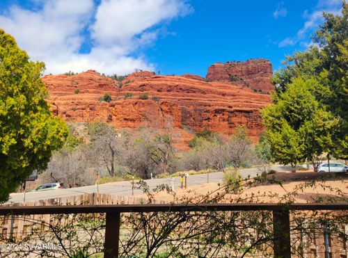 60 Devils Kitchen Dr, Sedona, AZ, 86351-7720 | Card Image