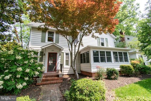 203 E Earle Ave, EASTON, MD, 21601-2812 | Card Image