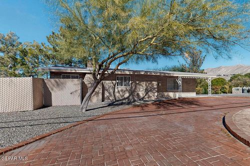 2201 N Campbell St, El Paso, TX, 79902-3201 | Card Image