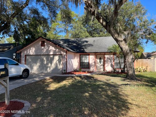 3647 Mandarin Woods Dr N, Jacksonville, FL, 32223-8747 | Card Image