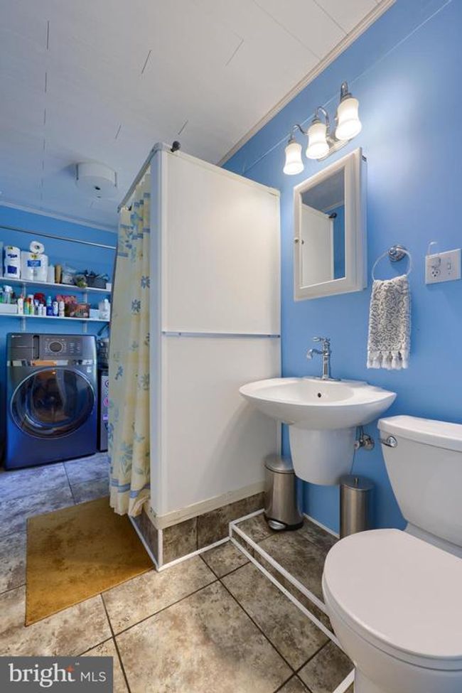 175 Hanover St, House other with 4 bedrooms, 2 bathrooms and null parking in GLEN ROCK PA | Image 22