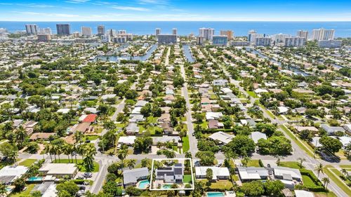 865 Ne 23rd Ter, Pompano Beach, FL, 33062-4418 | Card Image