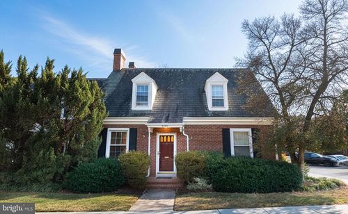3495 S Wakefield St, ARLINGTON, VA, 22206-1719 | Card Image