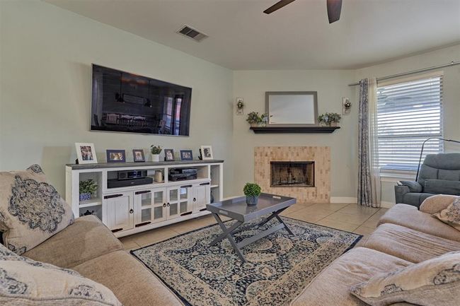20210 Mariposa Blue Ln, House other with 6 bedrooms, 4 bathrooms and 3 parking in Cypress TX | Image 11