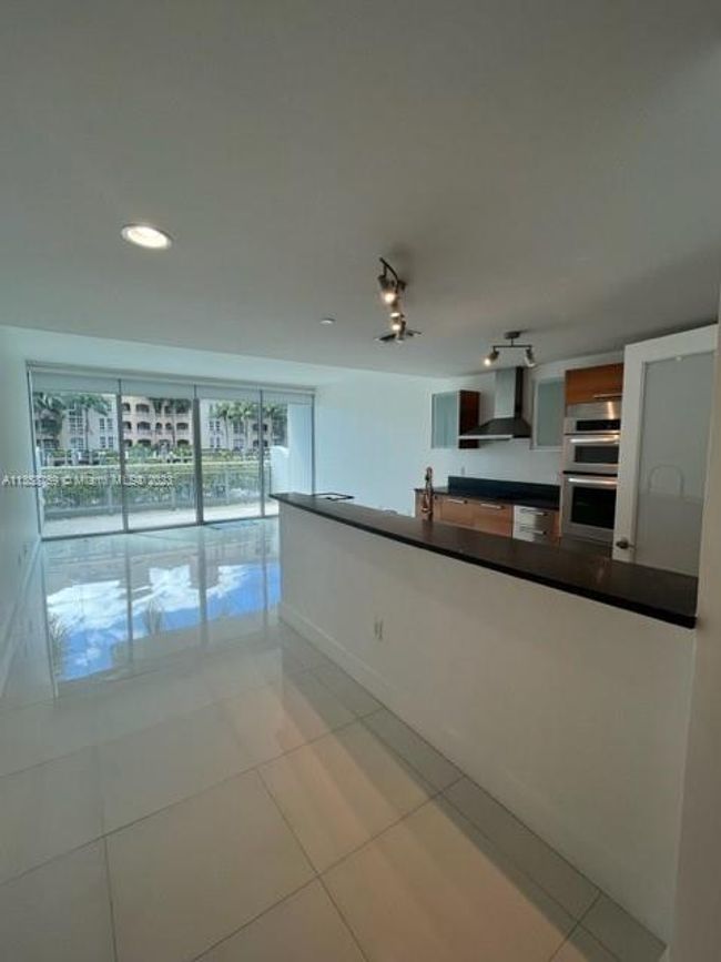 128 - 2950 Ne 188th St, Condo with 1 bedrooms, 1 bathrooms and null parking in Aventura FL | Image 16