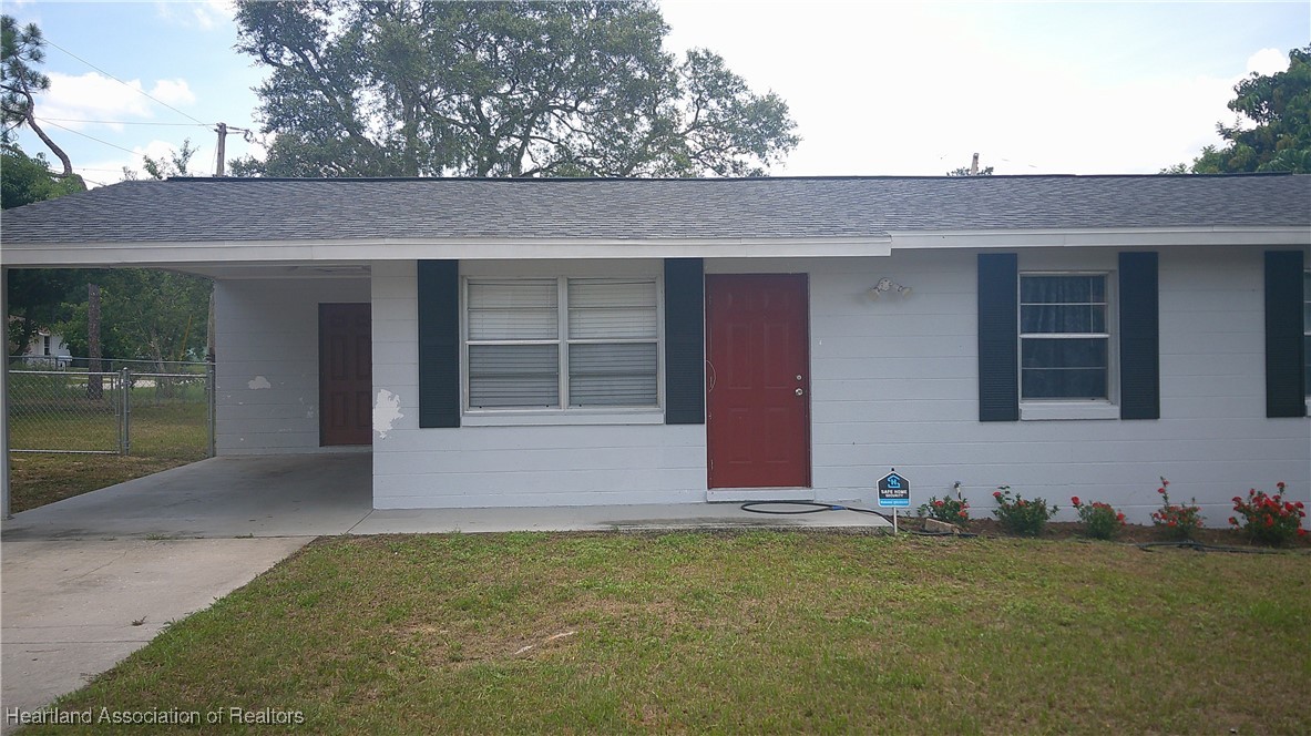 Fairview Ter, Avon Park, FL 33825
