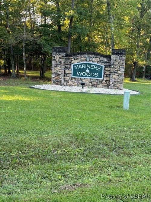 00 Mariners Woods Dr, Hartfield, VA, 23071 | Card Image