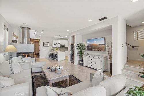 610 Marigold Ave, Corona Del Mar, CA, 92625 | Card Image
