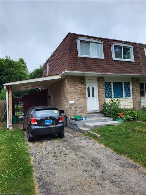 b-242 Cedarbrae Ave, Waterloo, ON, N2L4S7 | Card Image