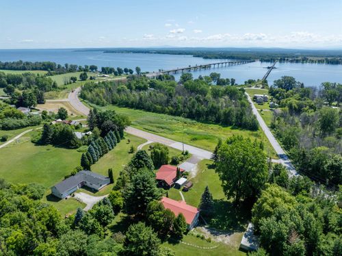 2557 Route 78, Alburgh, VT, 05440-4110 | Card Image