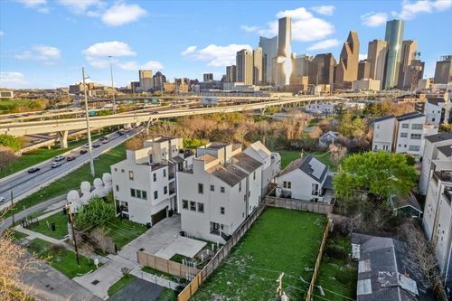 5-1005 Bingham St, Houston, TX, 77007-4280 | Card Image