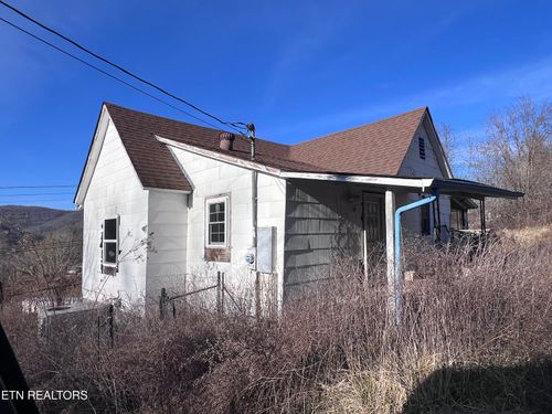 115 7th Ave, Jellico, TN, 37762-3815 | Card Image