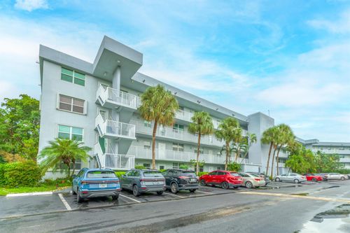 1c-101 Royal Park Dr, Oakland Park, FL, 33309-5866 | Card Image