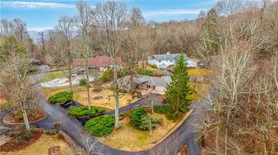 124 Sky Village Lane, House other with 4 bedrooms, 3 bathrooms and null parking in Hendersonville NC | Image 3