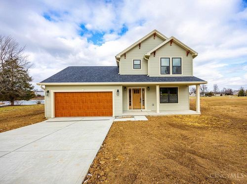 5840 Roberts Dr, Oxford, OH, 45056-8020 | Card Image