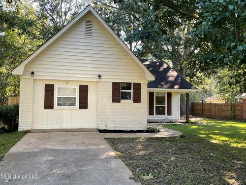 427 Traceview Road, Madison, MS, 39110 | Card Image