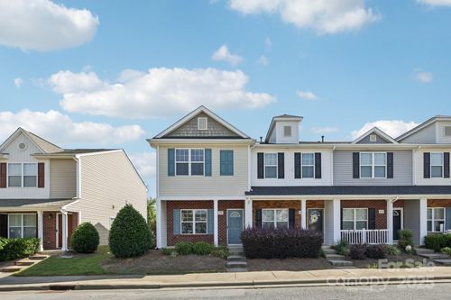 12720 Livengood Ln, Charlotte, NC, 28269-7805 | Card Image