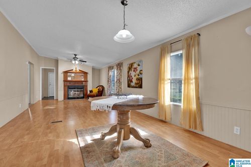 2751 Rhody Dr, GARDENDALE, AL, 35071-2043 | Card Image