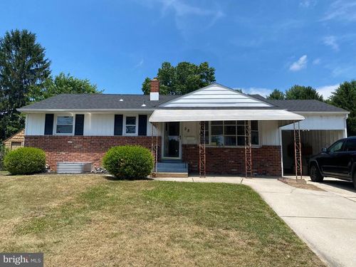 28 Fairmount Dr, Glassboro, NJ, 08028-1306 | Card Image