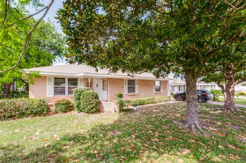 325 Hillside Ave, Richardson, TX, 75081-2716 | Card Image