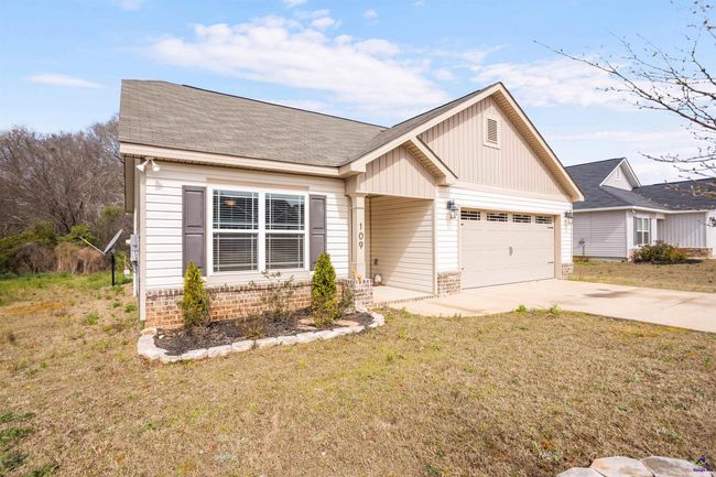109 Red Tail Cir, House other with 3 bedrooms, 2 bathrooms and null parking in Byron GA | Image 5