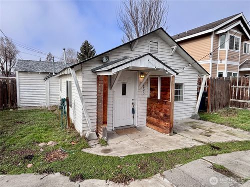 1203 N Okanogan St, Ellensburg, WA, 98926-2355 | Card Image