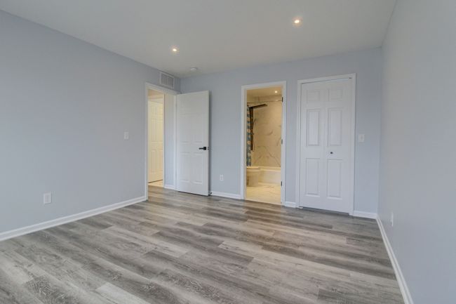 APT-182 - 1565 Harbour Blvd, Condo with 2 bedrooms, 2 bathrooms and null parking in Trenton MI | Image 17