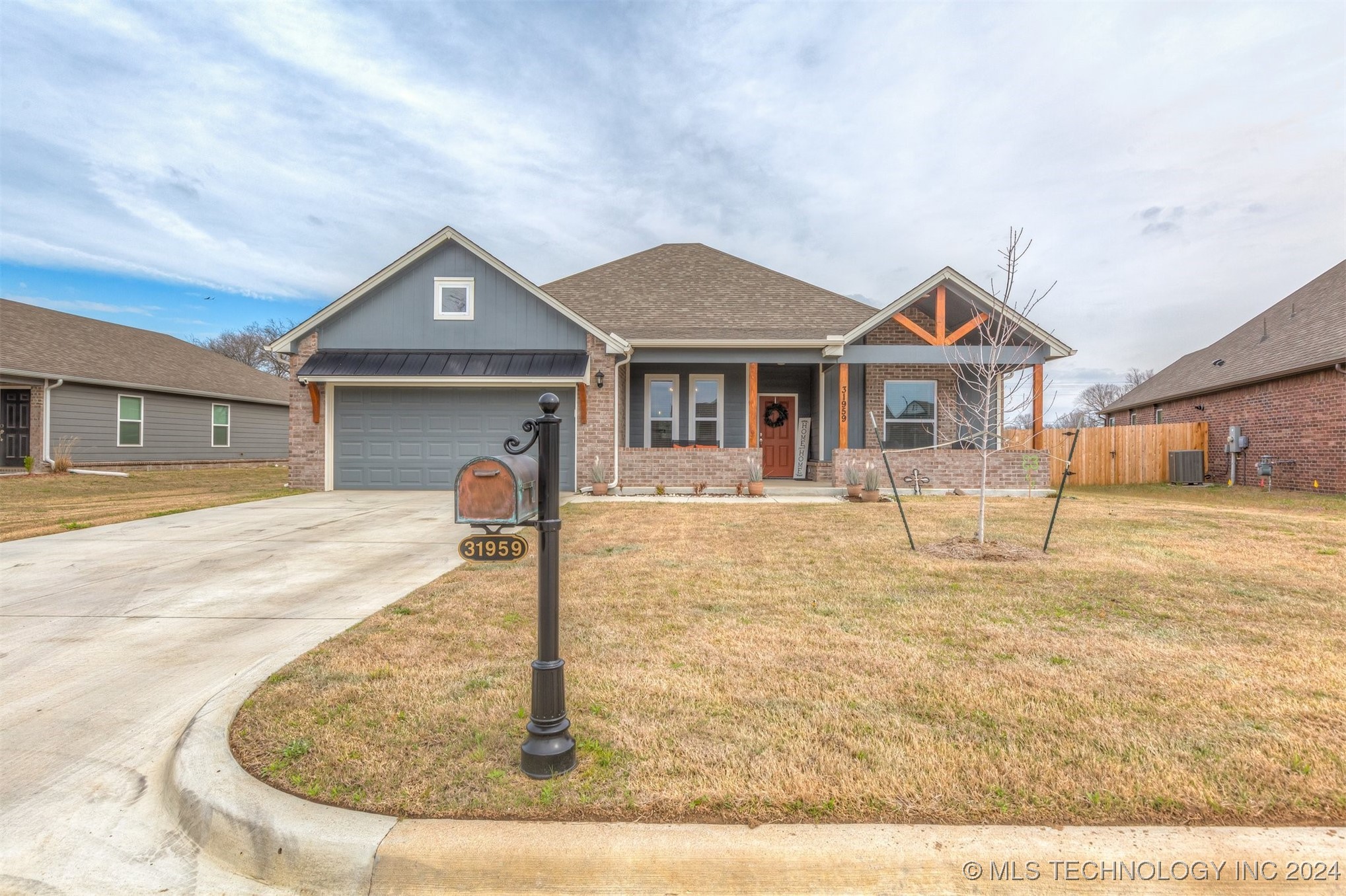 61st Pl, Broken Arrow, OK 74014
