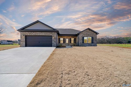 25479 Vaughn St, Elkmont, AL, 35620-5505 | Card Image