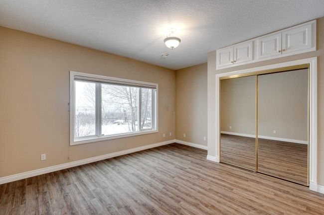 329 Douglasdale Point Se, Home with 4 bedrooms, 2 bathrooms and 6 parking in Calgary AB | Image 31