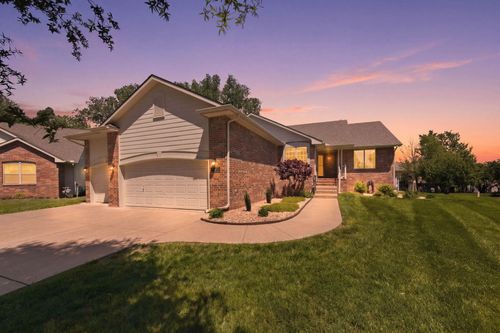 237 S Maple Dunes Ct, Wichita, KS, 67235-7500 | Card Image