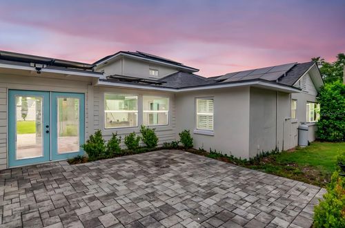 37420 Meridian Ave, Dade City, FL, 33525-3713 | Card Image