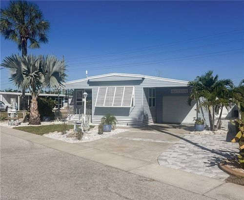 11300 Bayside Blvd, FORT MYERS BEACH, FL, 33931-3130 | Card Image