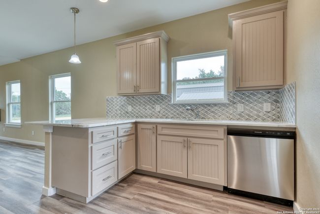 954 Ridge Trl, House other with 3 bedrooms, 2 bathrooms and null parking in Spring Branch TX | Image 14