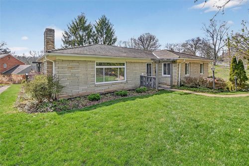 462 Greenhurst Dr, Pittsburgh, PA, 15243-1949 | Card Image