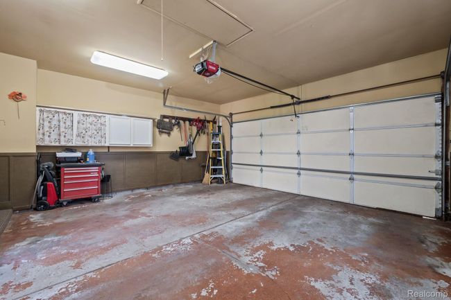 1339 Knollcrest Cir, Condo with 3 bedrooms, 3 bathrooms and null parking in Bloomfield Hills MI | Image 37